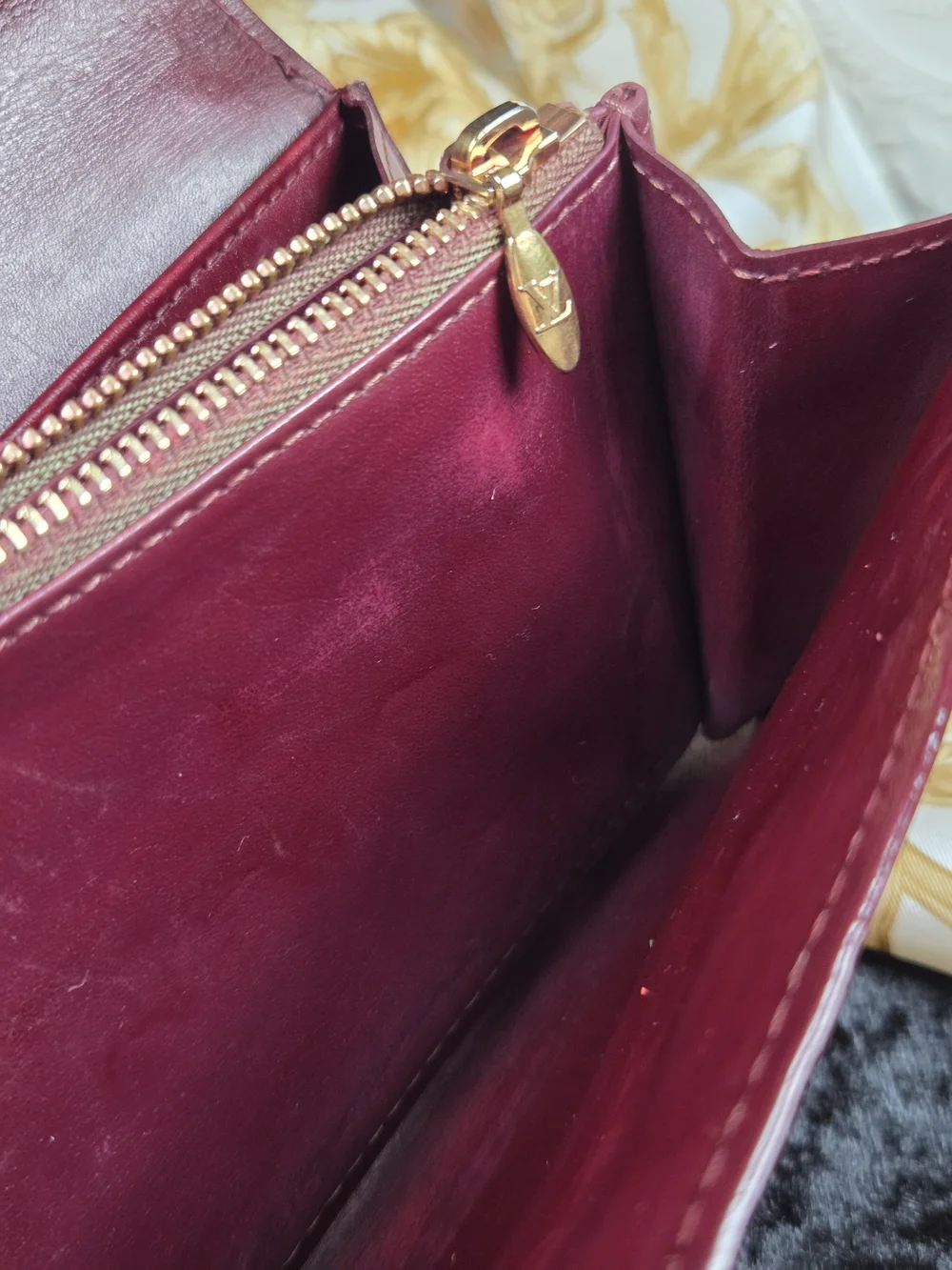 Louis Vuitton Vernis Sarah Wallet Cherry Red Monogram Long Wallet 1998 Restored